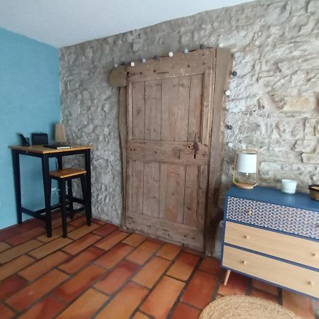 Appartement Deux Pieces De Caractere Au Coeur Des Gorges à Engins Extérieur photo