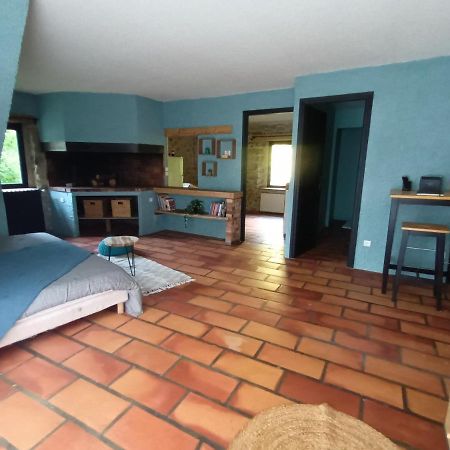 Appartement Deux Pieces De Caractere Au Coeur Des Gorges à Engins Extérieur photo